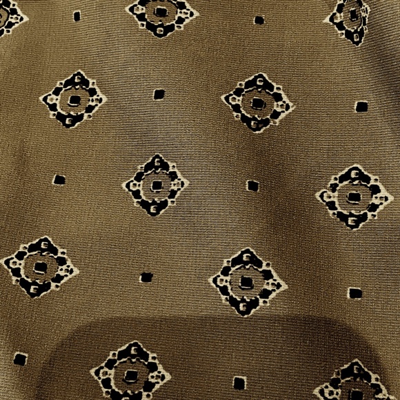 Bo Swim Medallion-Print 6.9” Swim Trunk - Brand New - NEVER WORN - DULL OLIVE** - Picture 8 of 9